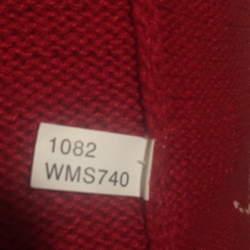 Sweater - Picture 3 of 4